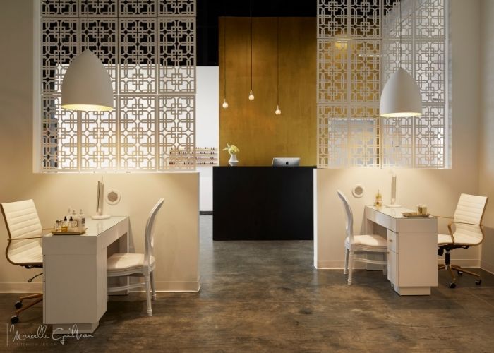 Luster  Salon