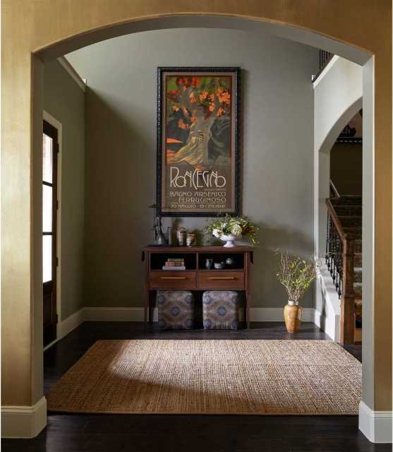 Masculine Beauty Foyer