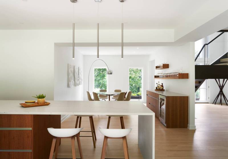 Kitchen Island and stools