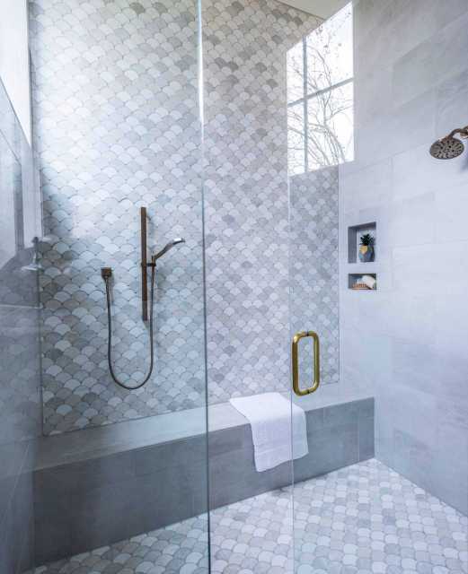 Timeless 880 × 1080 px