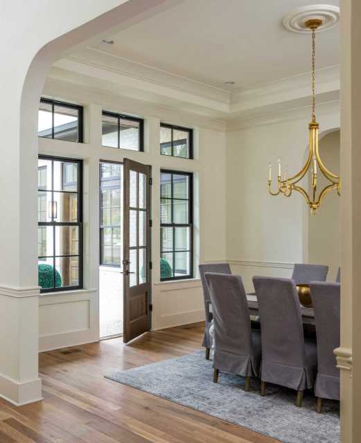 Timeless 880 × 1080 px