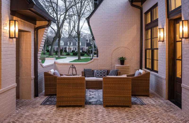 Timeless 1660 × 1080 low rez