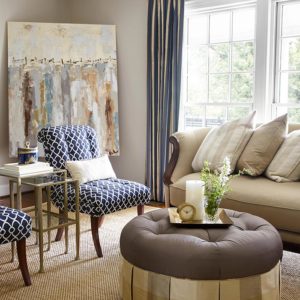 Traditional Living Room