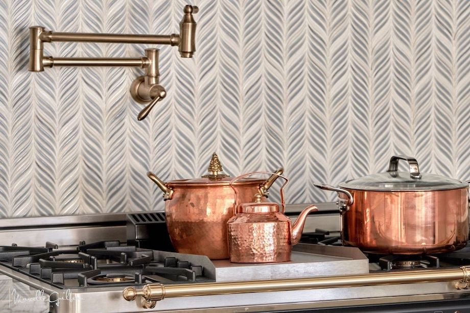 Mosaic Tile Backsplash Spotlighted on Dering Hall